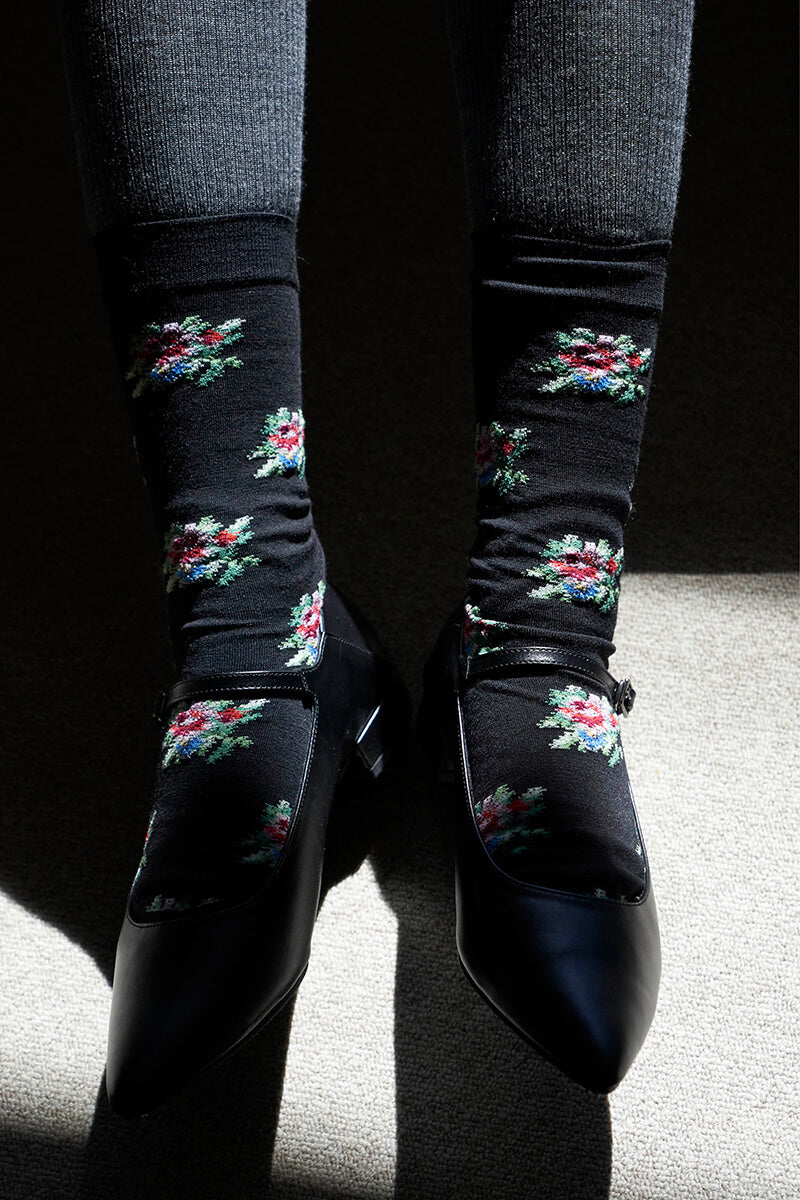 Rose Socks in Black