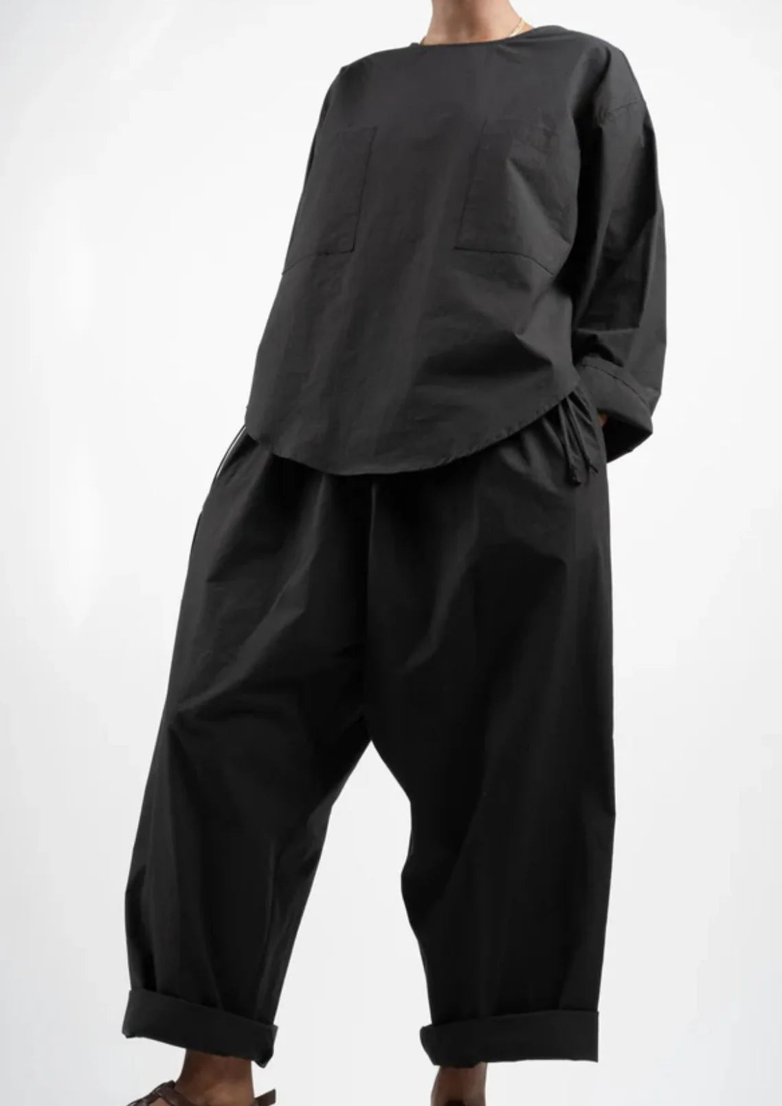 Balloon Pant in Black Parchment Poplin
