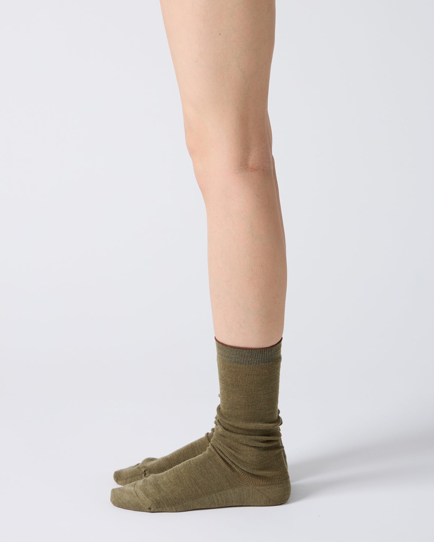 Wool Fine Ribbed Socks in Khaki