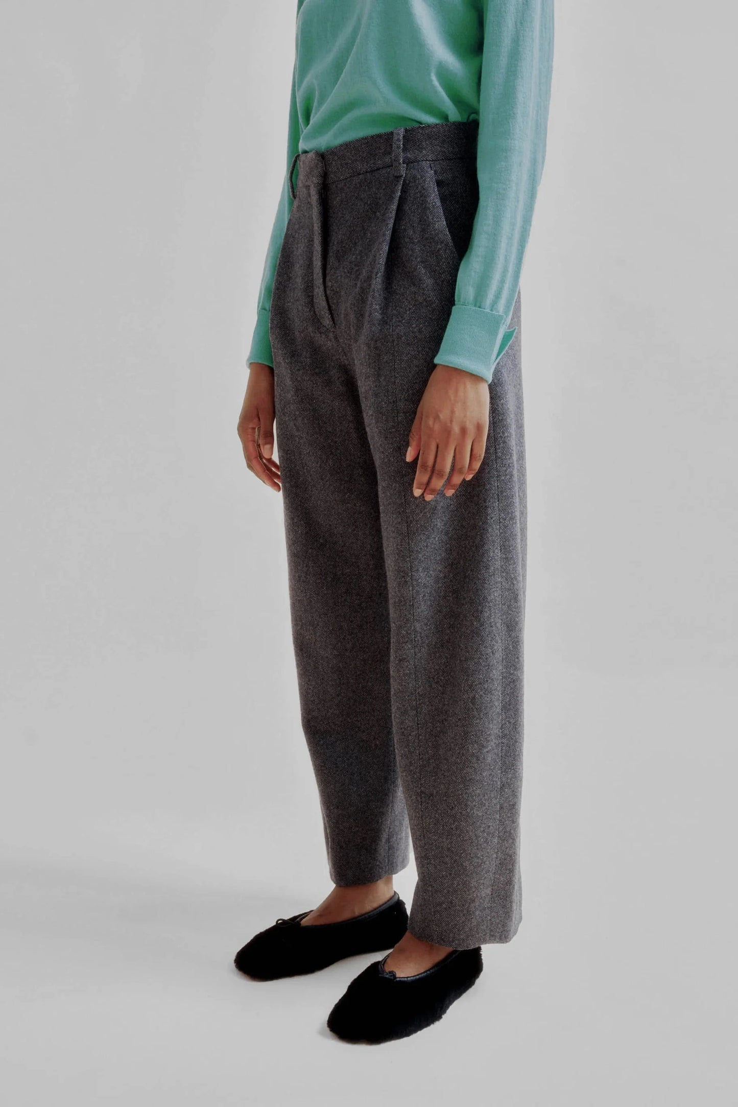 Cacao Trousers in Gray
