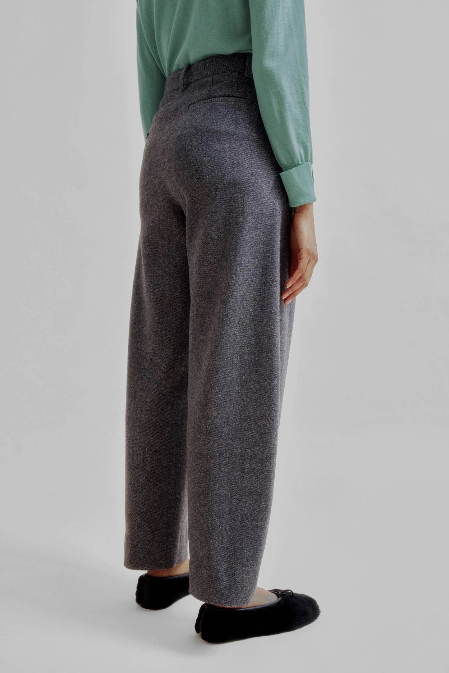 Cacao Trousers in Gray
