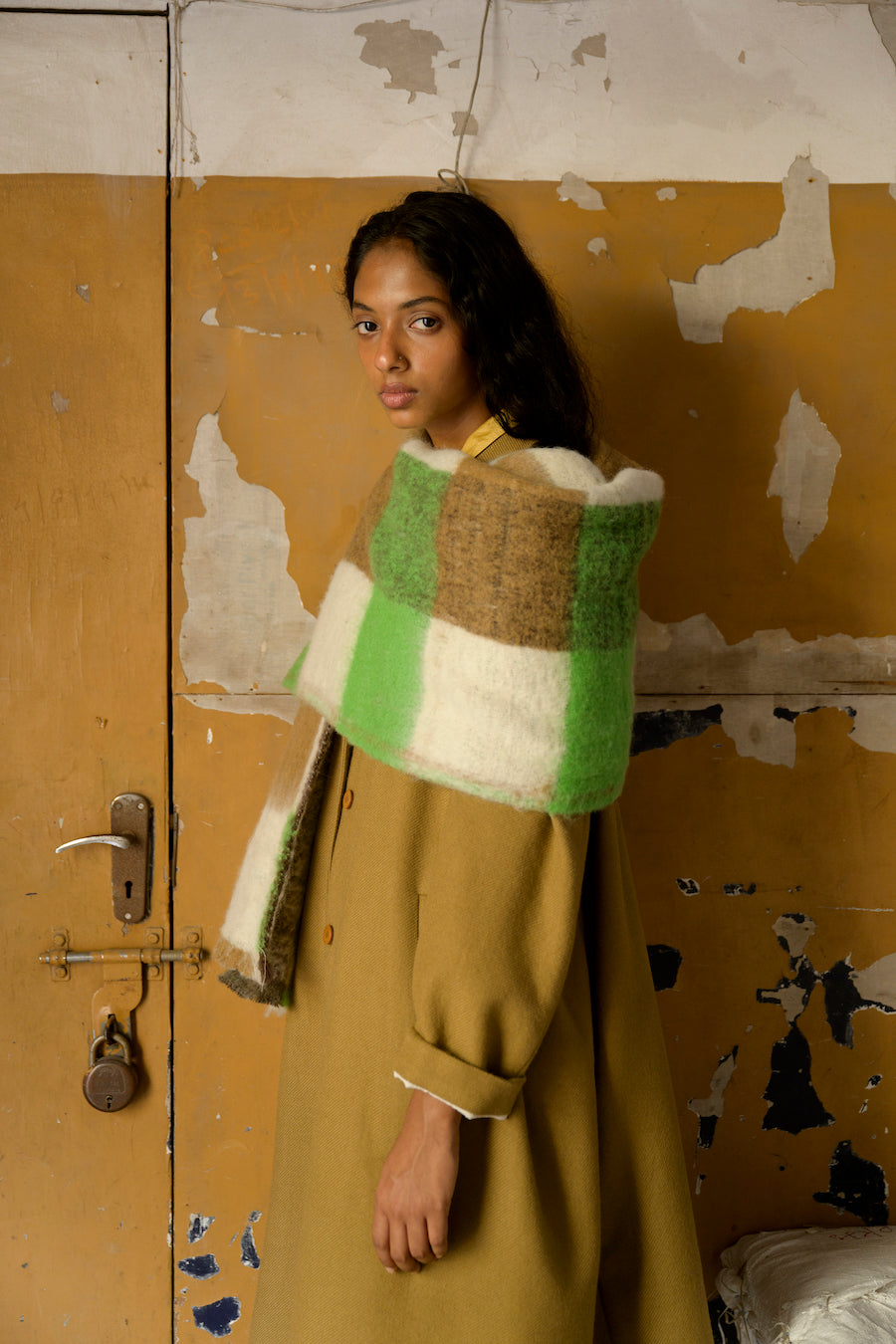 Nory Woolen Scarf in Green Brown Check