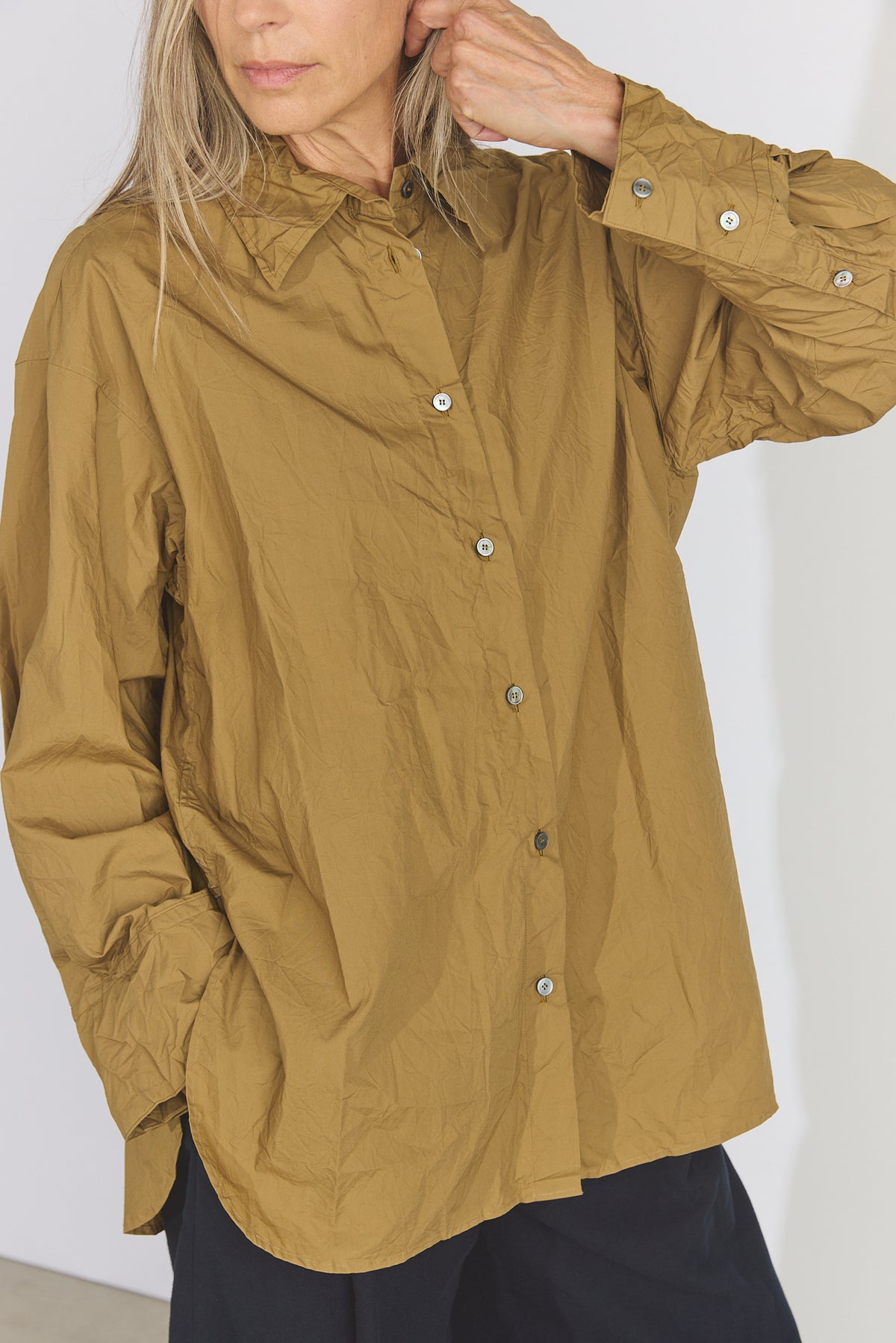 Crinkled Oversized Shirt - Walnut