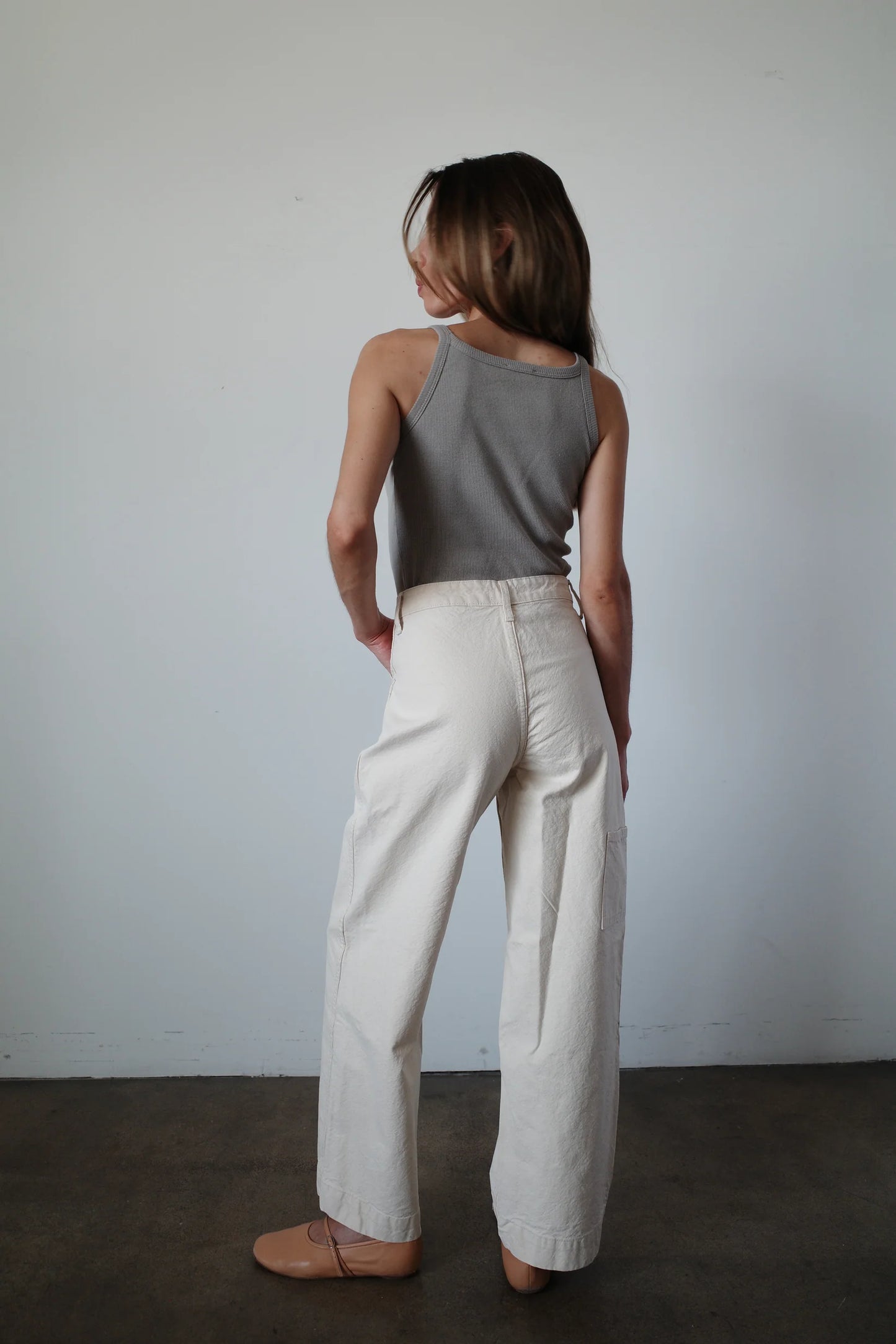 Isa Pant in Bone