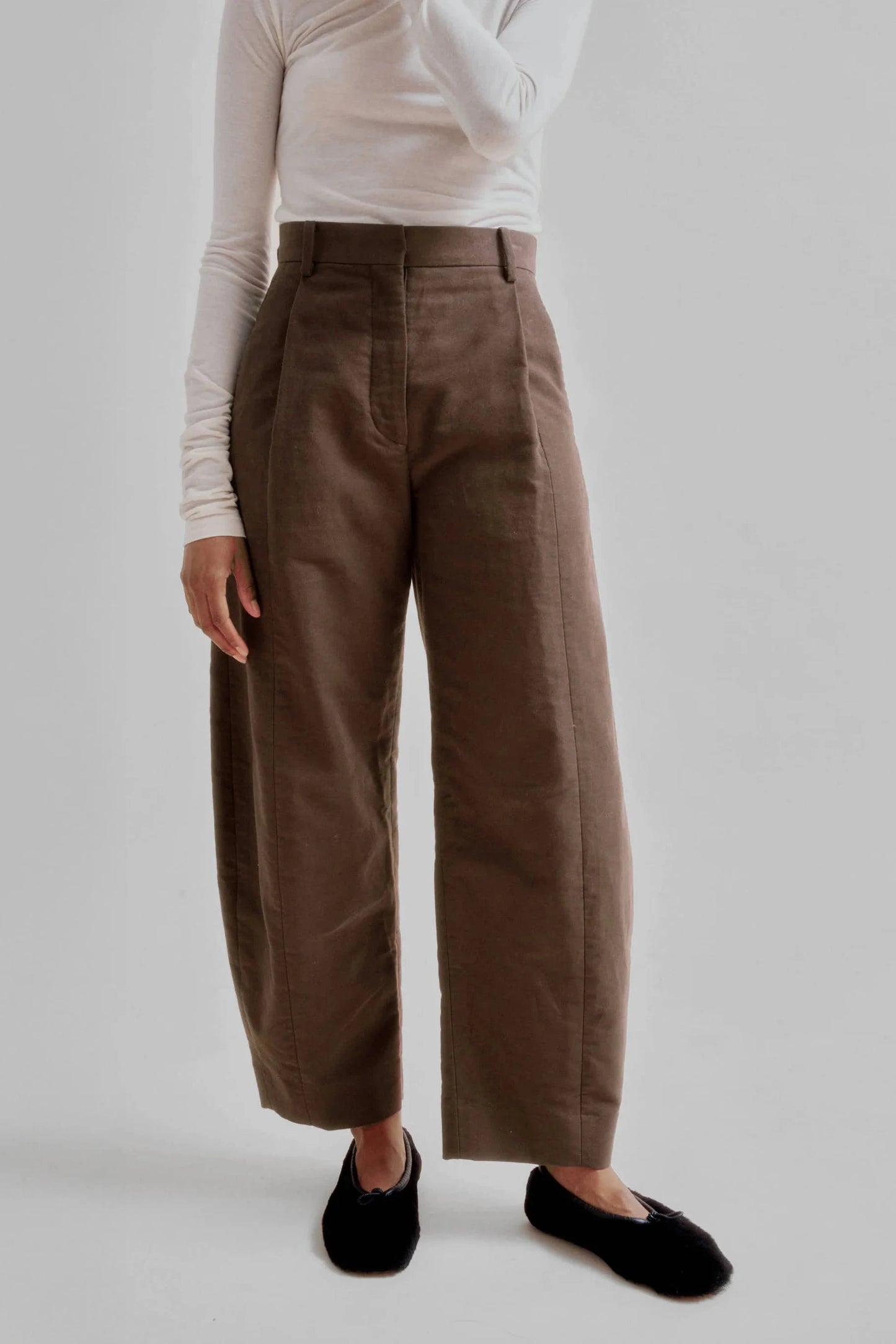 Cacao Trousers in Coffee