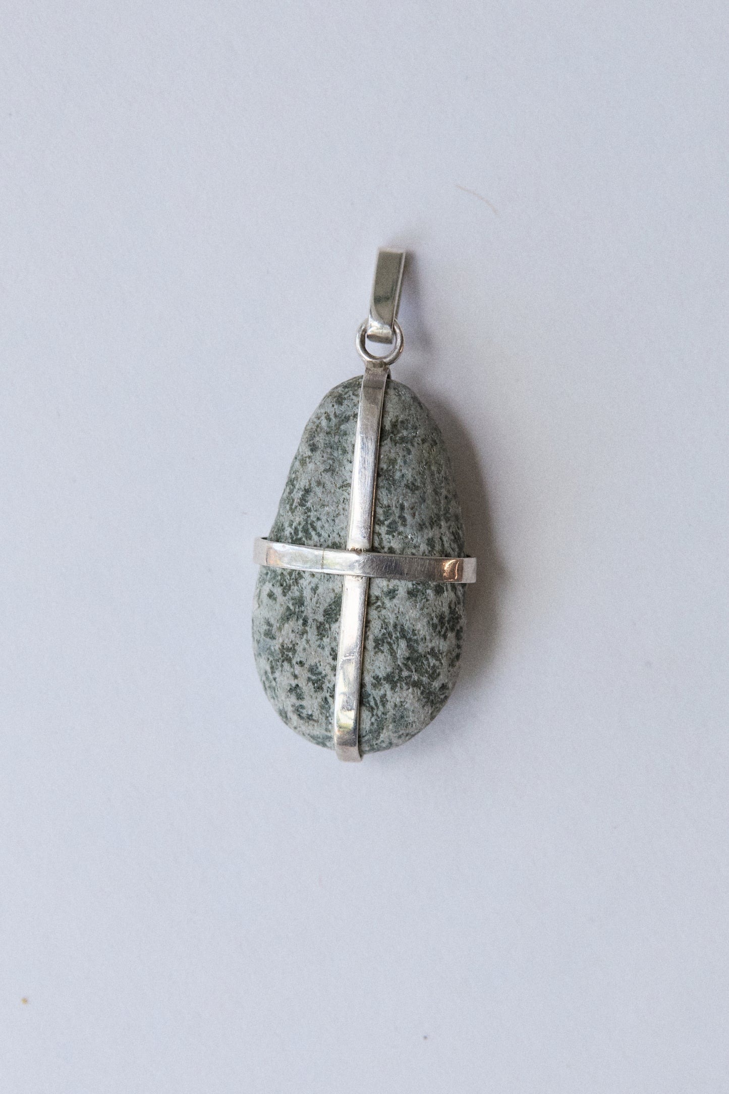 Grey Speckle Stone Pendant - Sterling Silver Ribbon
