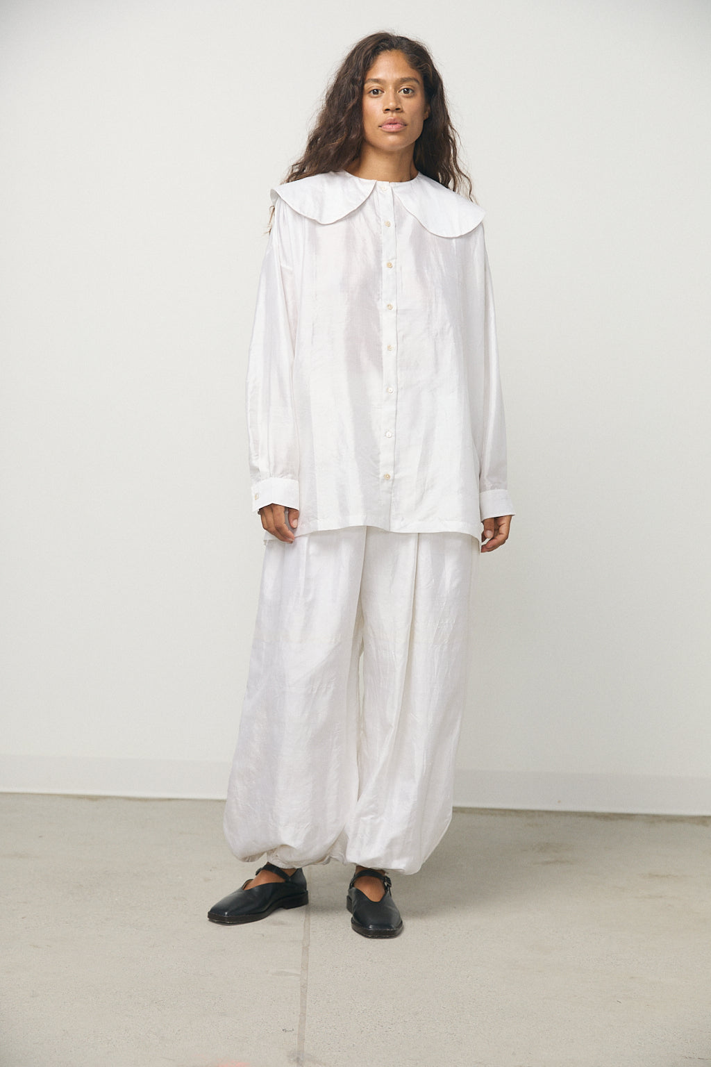Tuck Gather Balloon Pants in White