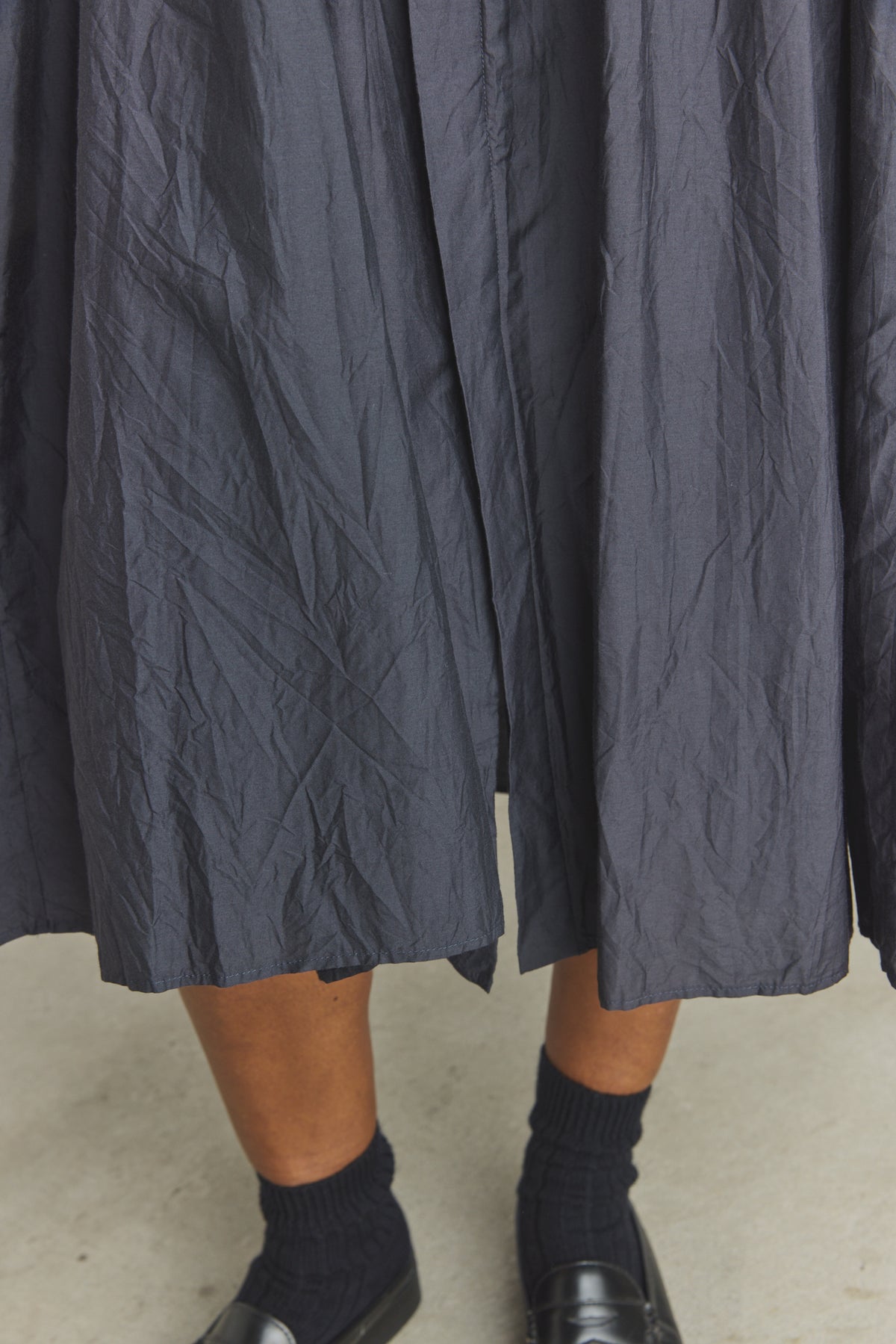 Cotton/Silk Random Pleated Baggy Shirt Dress - Black Navy