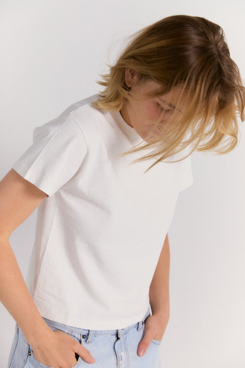 Hi'aka Short Sleeve T-Shirt in Blanc de Blanc - Soochie - Sunray Sportswear