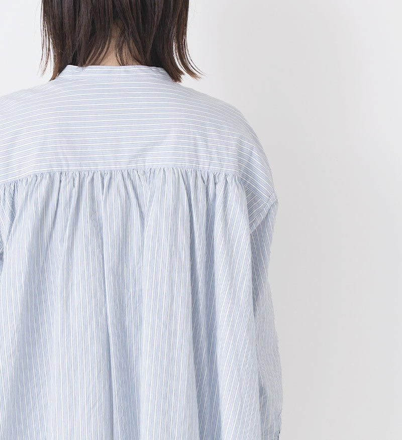 Pullover Shirt in Sax and Green Stripe