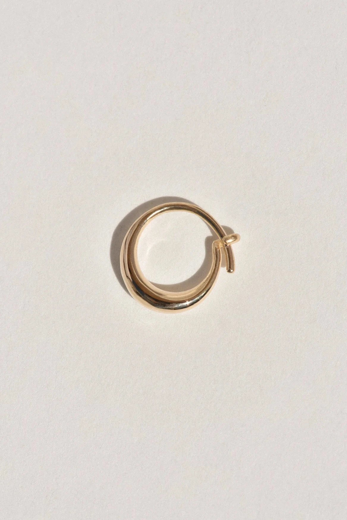 Small Round Sempre Hoop - 14k Yellow Gold
