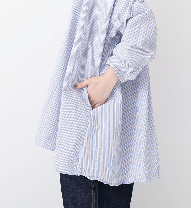 Pullover Shirt in Navy and Red Stripe
