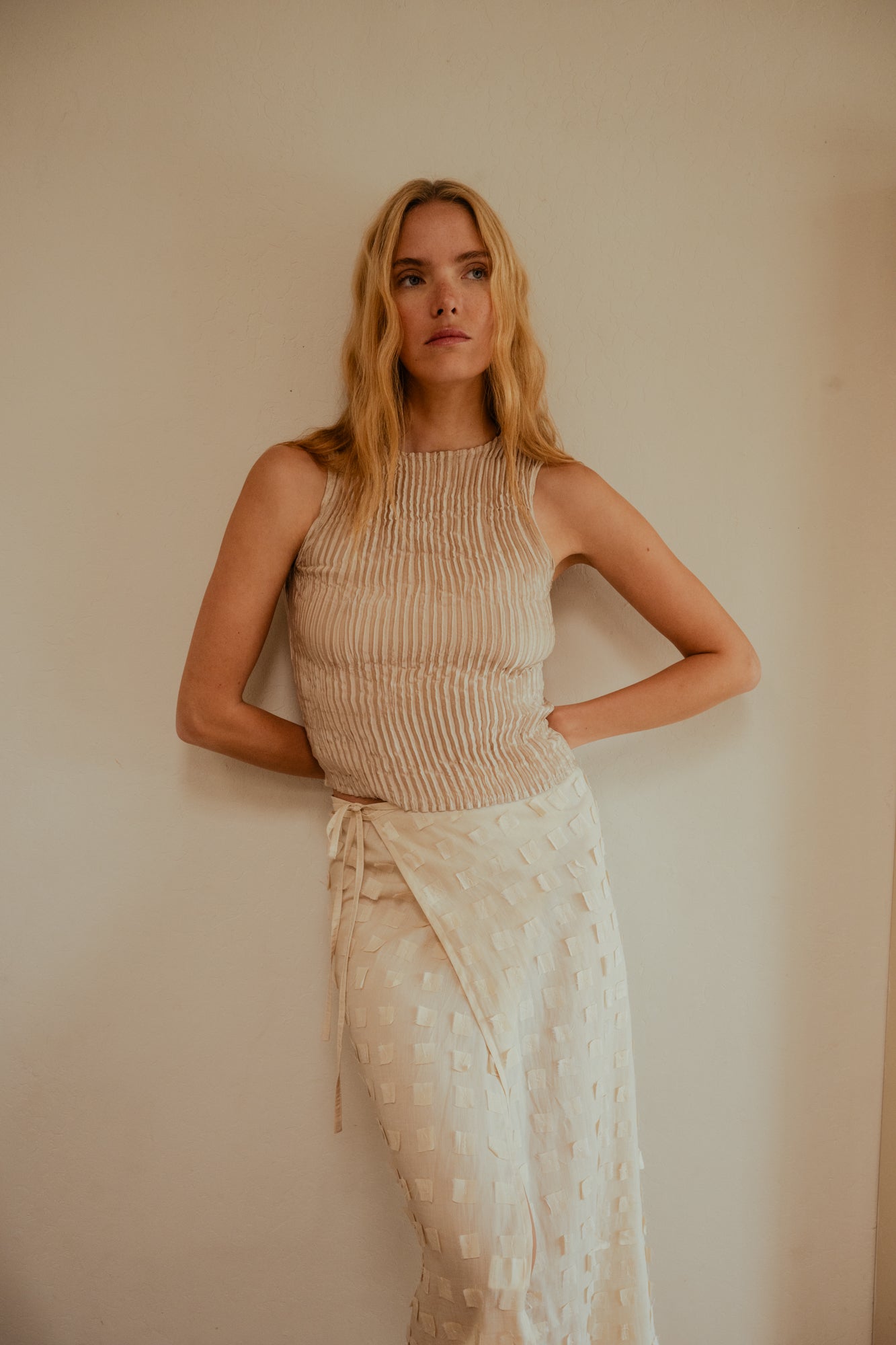 Plissé Satin Silk Tank Top - Stone