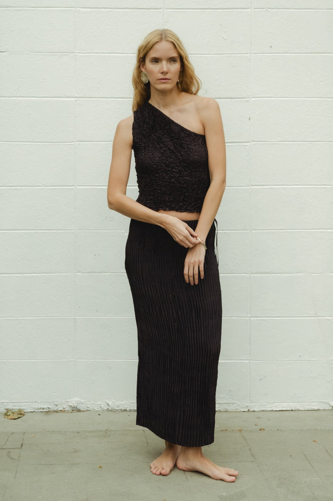 Crumpled Satin Silk One-shoulder Top - Charcoal