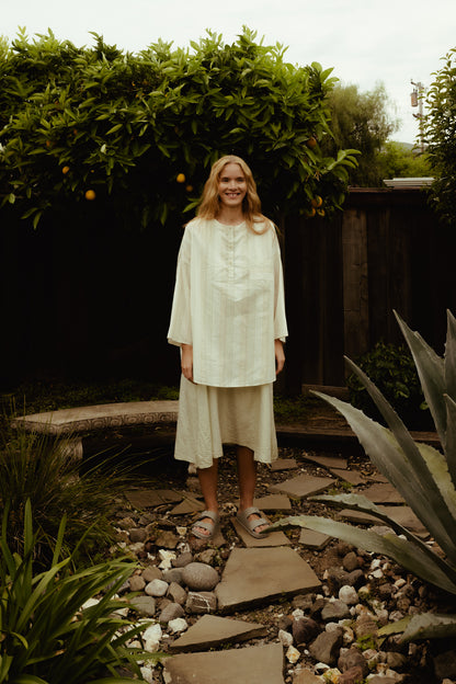 Elis Tunic - Riga