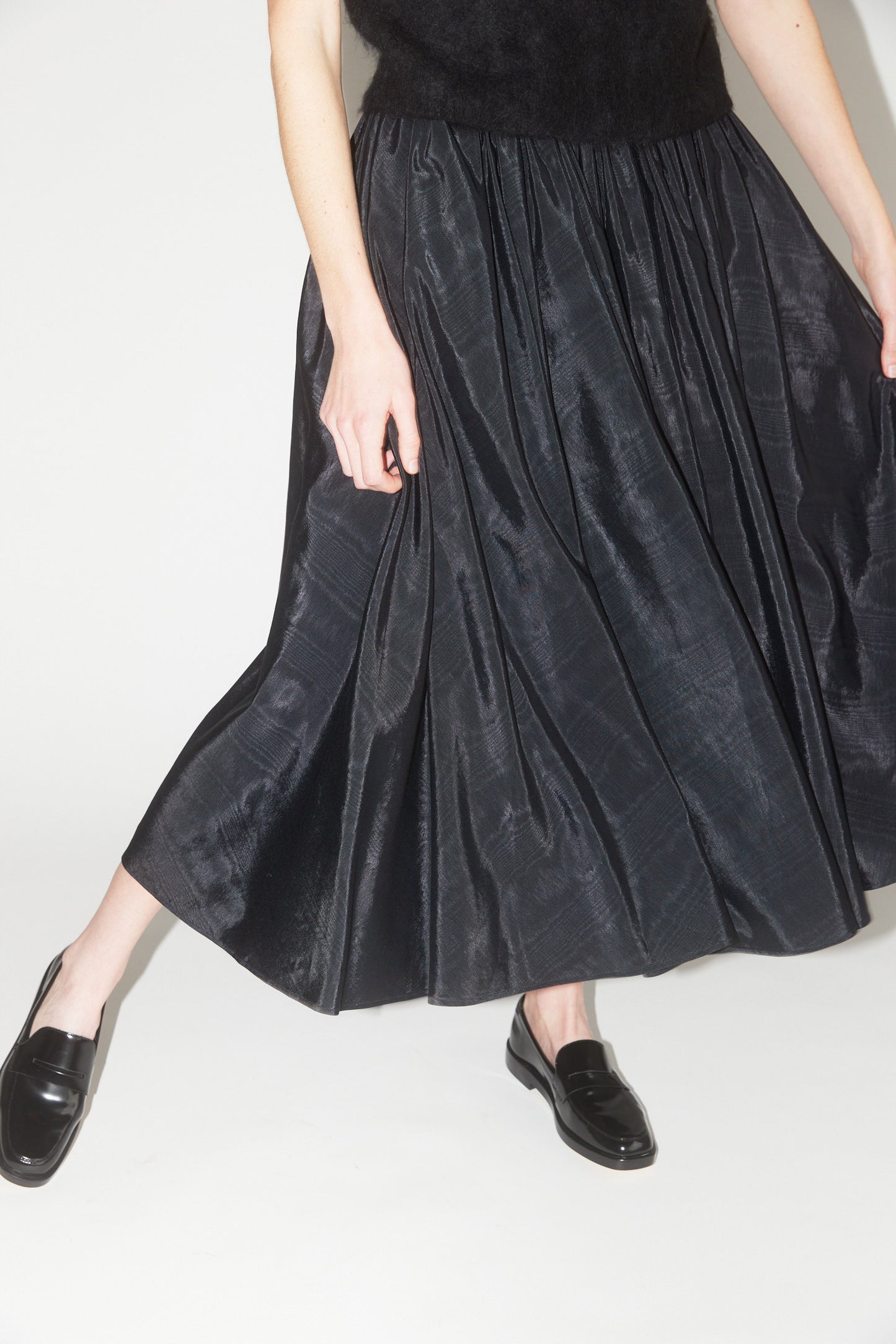 Puff Skirt in Black Moire