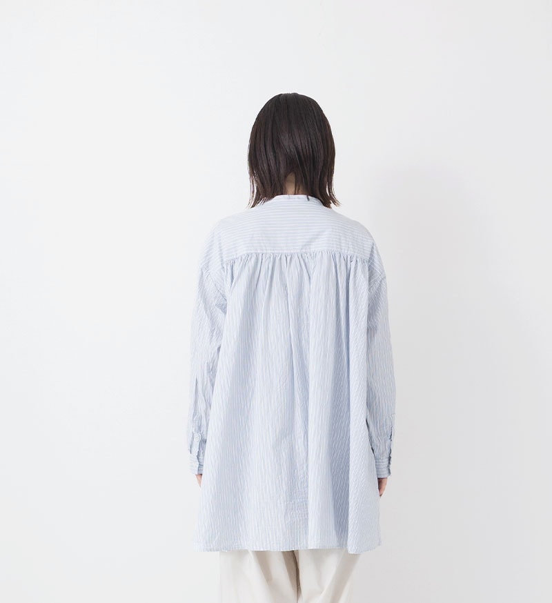 Pullover Shirt in Sax and Green Stripe