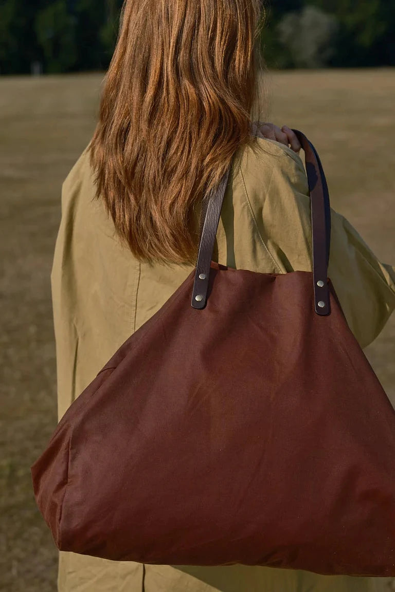 Giga Tote - Chestnut