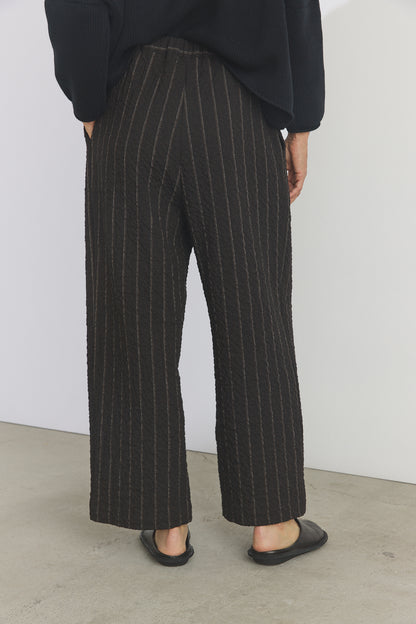Ivonne Trouser