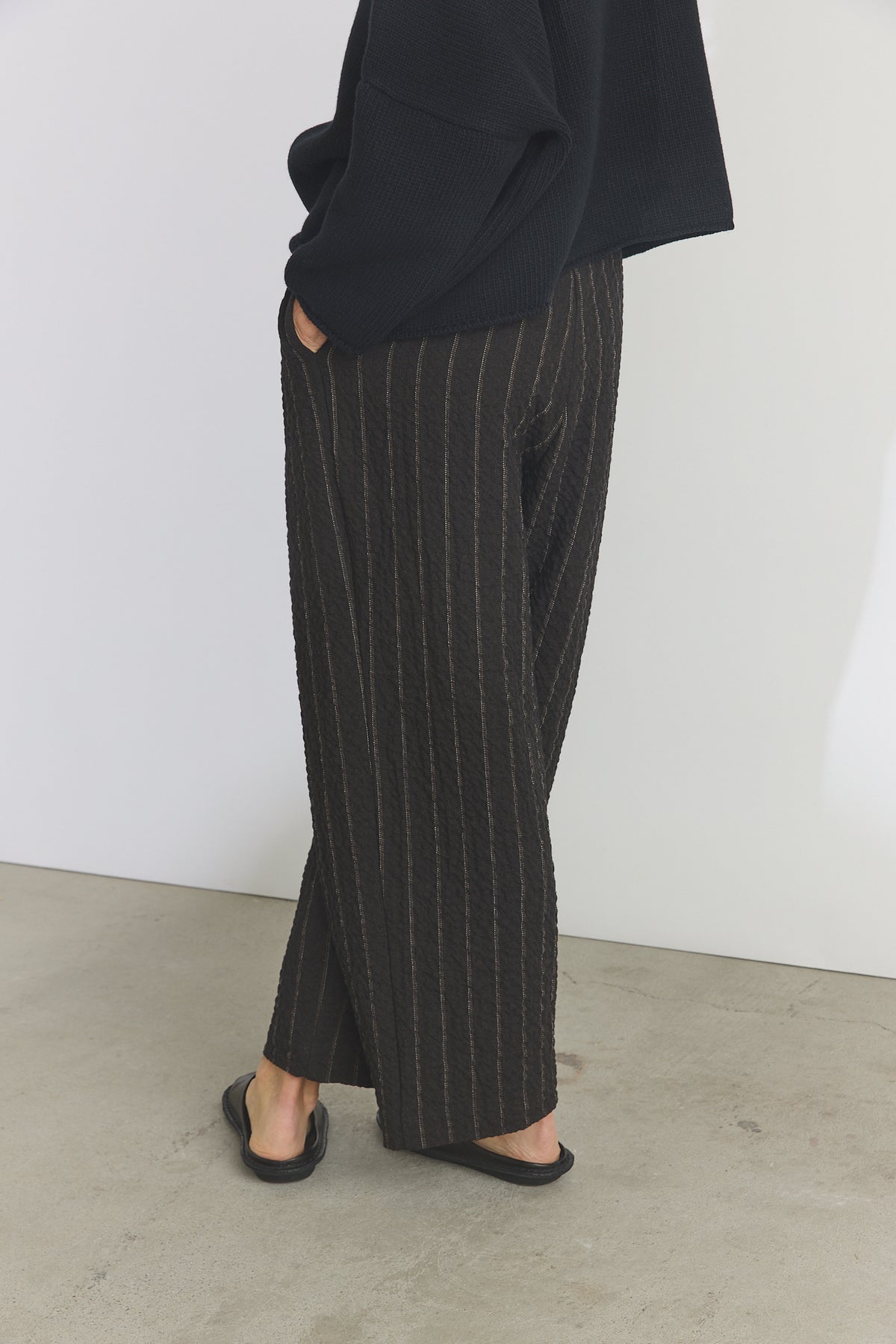 Ivonne Trouser