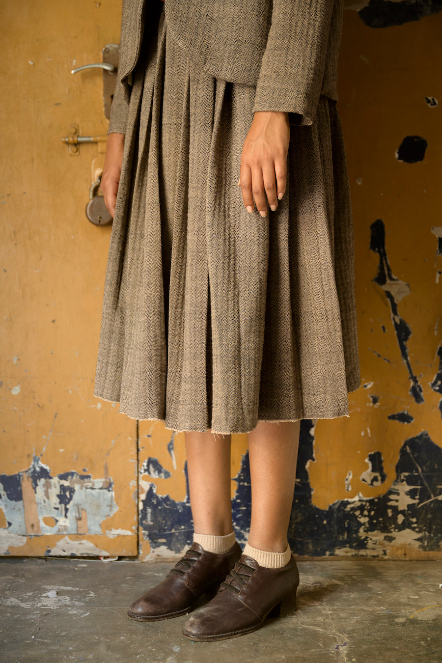 Ava Wool Pleated Skirt in Herringbone