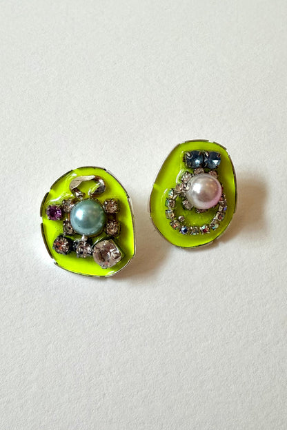 Rhinestone Studs - Neon Yellow