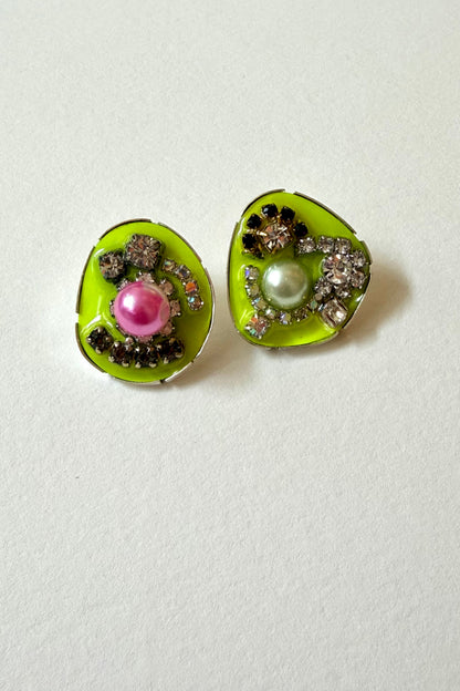 Rhinestone Studs - Neon Yellow
