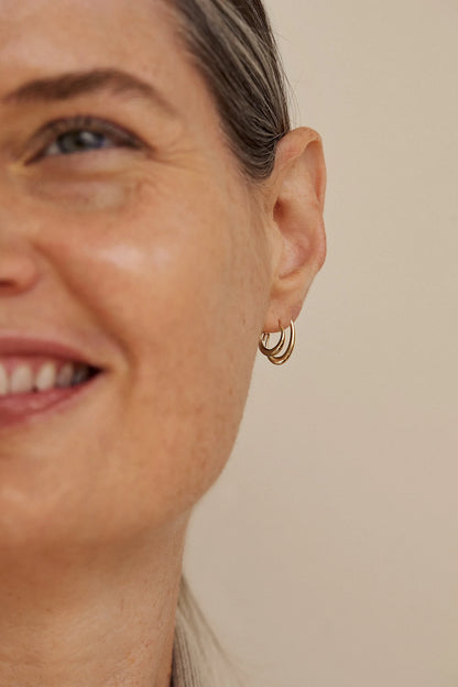 Small Round Sempre Hoop - 14k Yellow Gold
