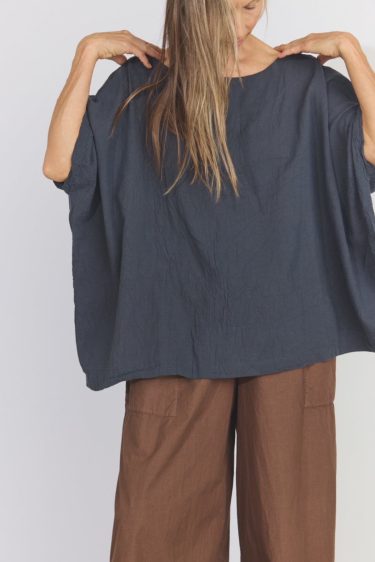 Corse Cotton Box Top - Charcoal