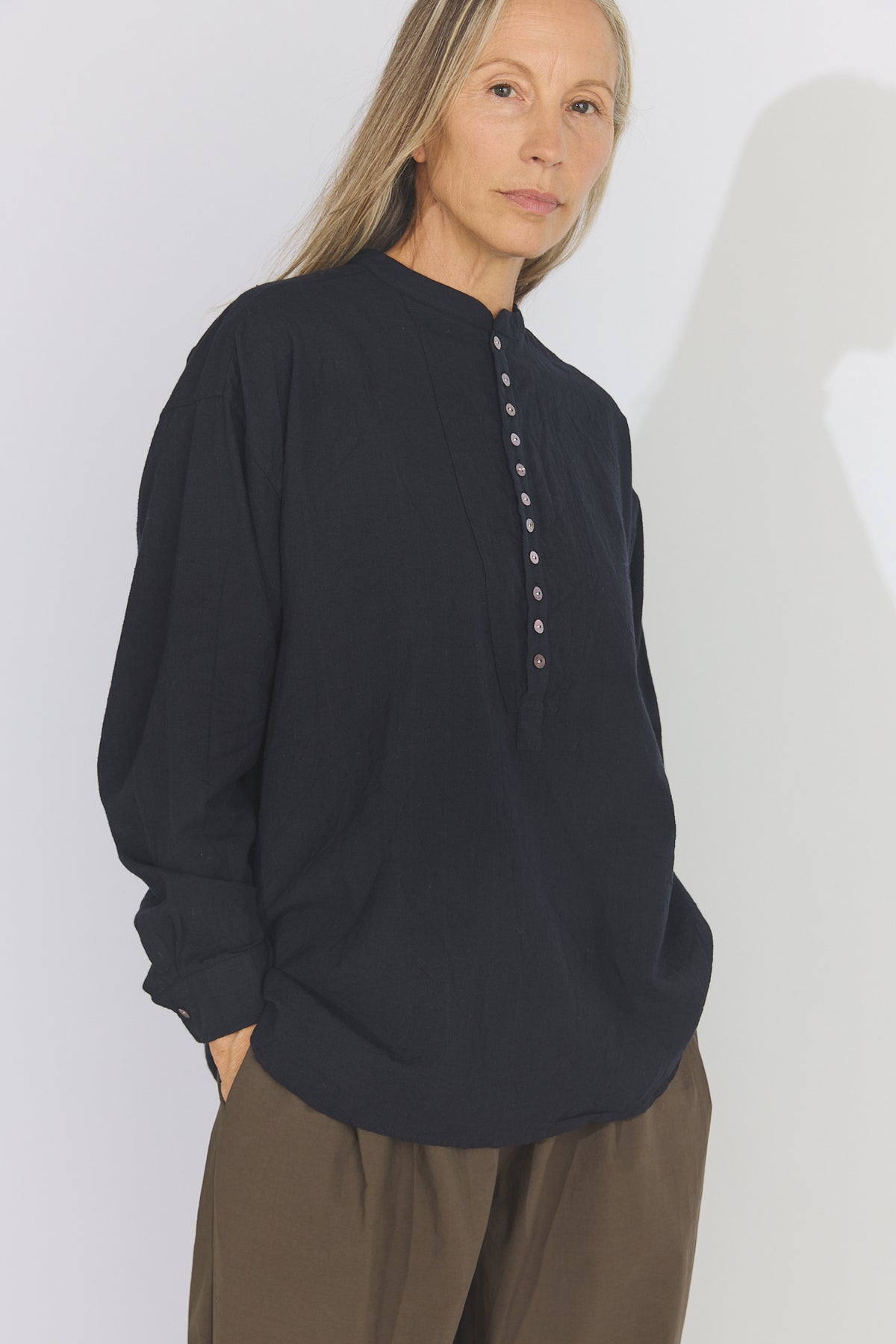 Sobakasu Khadi Henry Shirt - Black