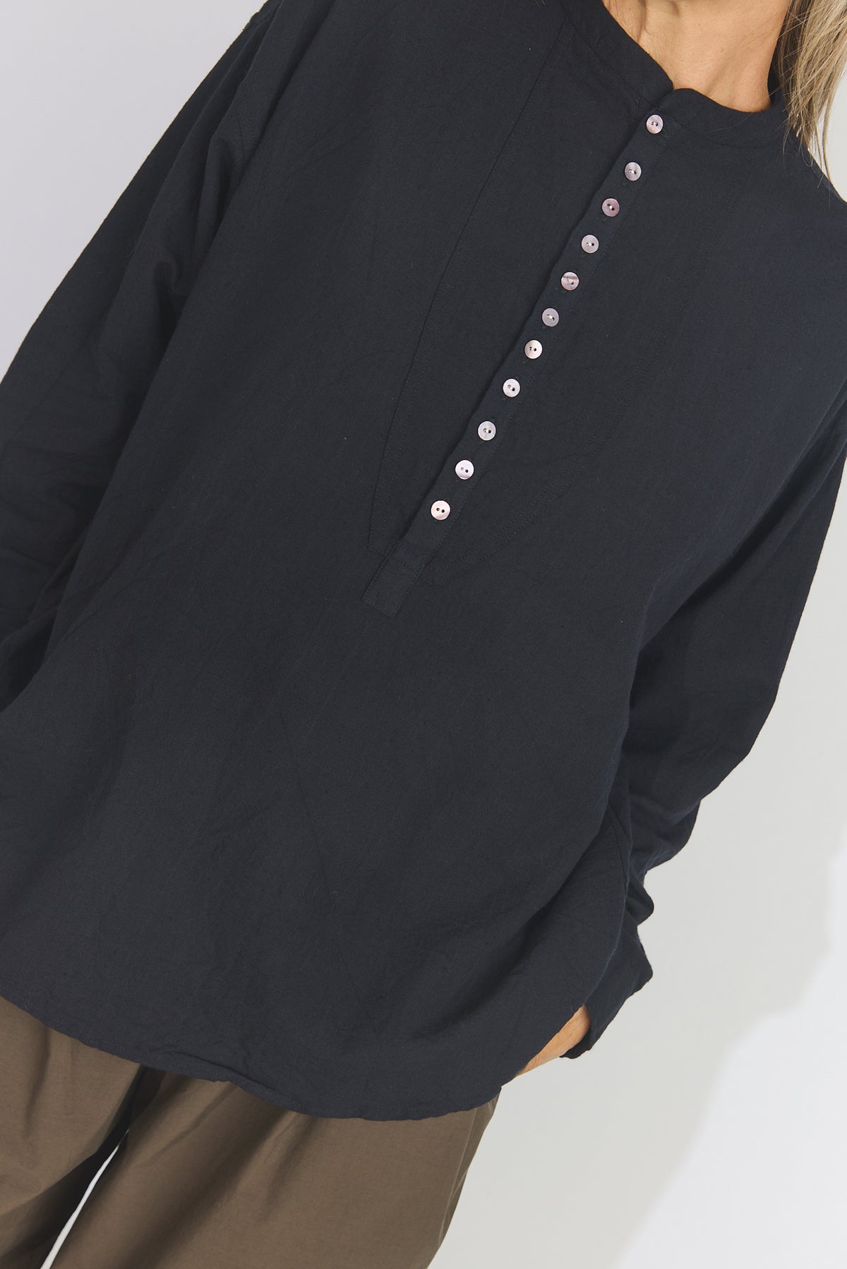 Sobakasu Khadi Henry Shirt - Black