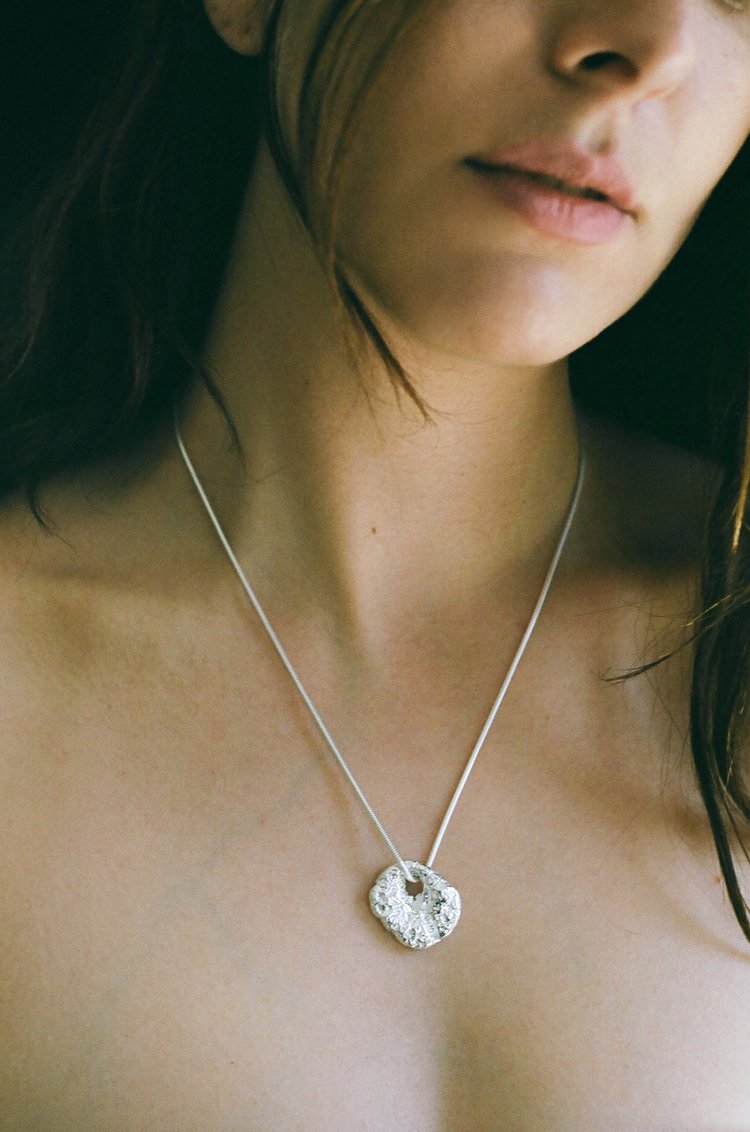 No.16  Venus Coin Necklace