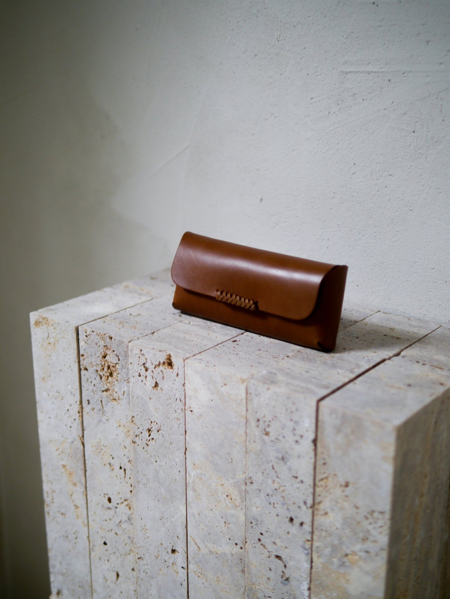 Woven Glasses Case in Chestnut