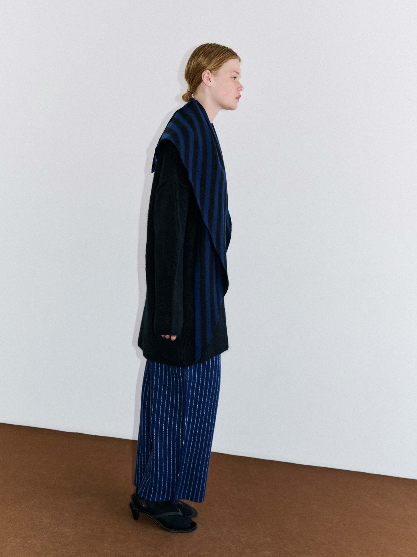 DanPen Scarf in Midnight Blue & Black