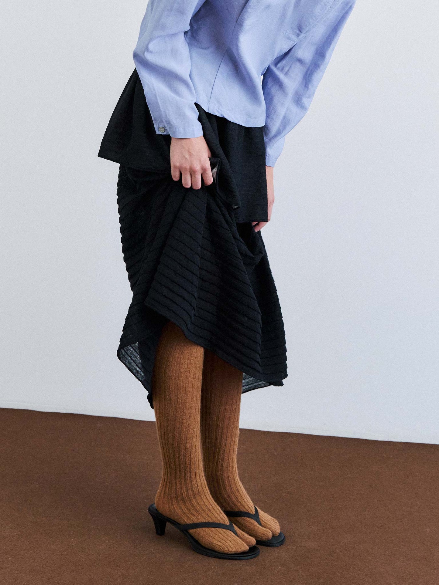 Kizuna socks in Toffee