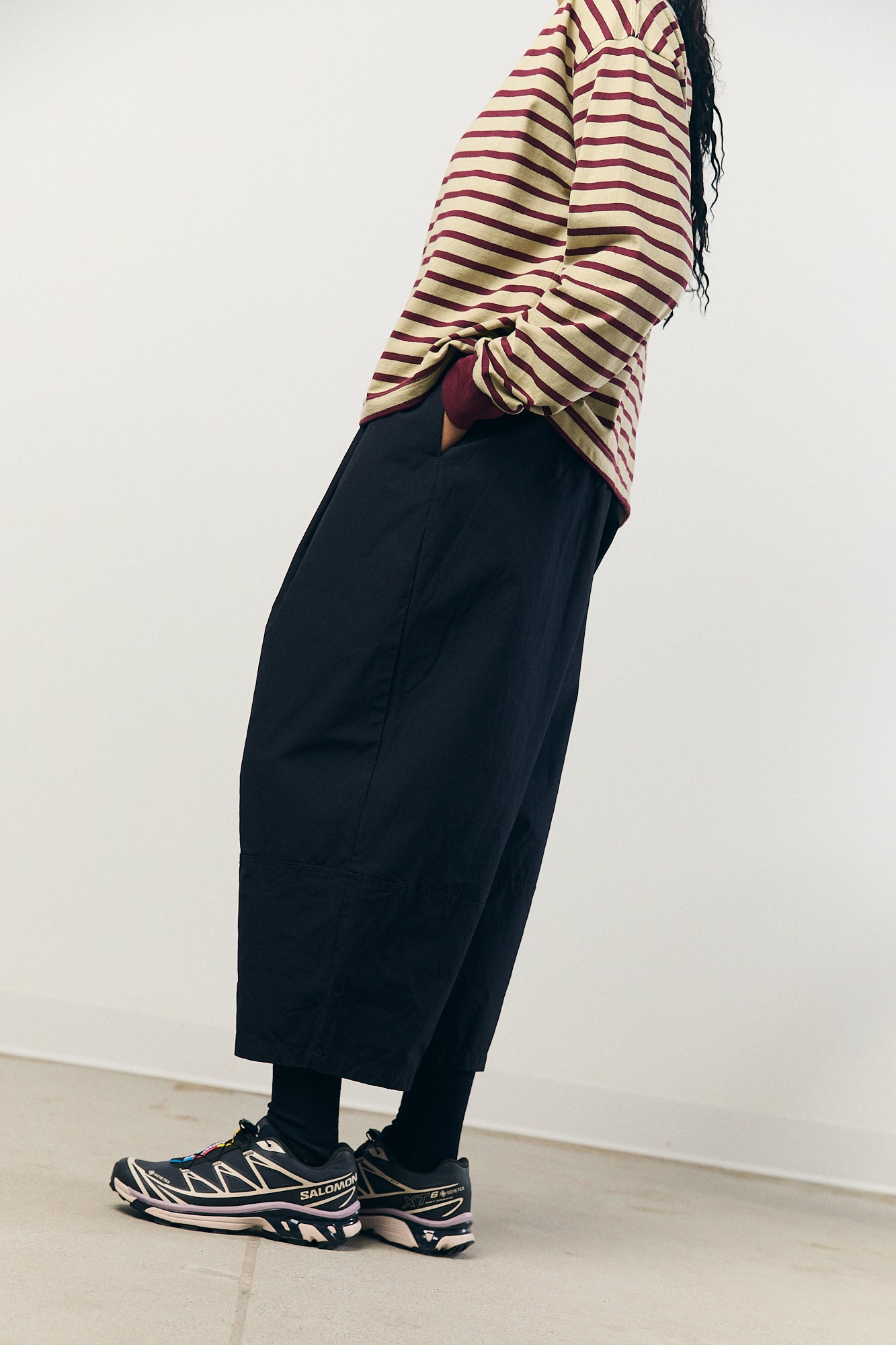 Cocoon Pants in Navy Black