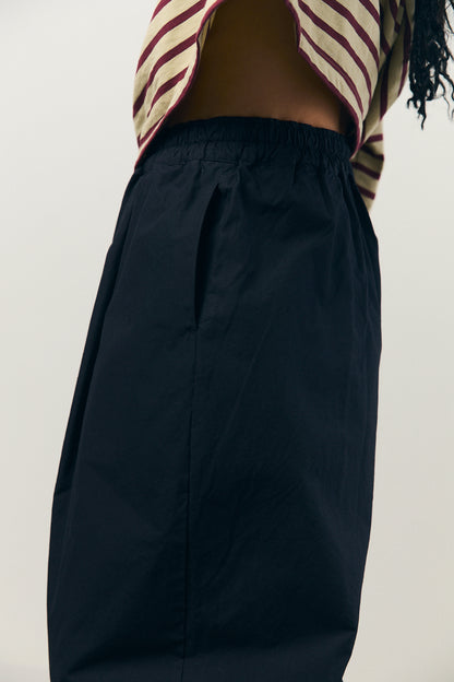 Cocoon Pants in Navy Black