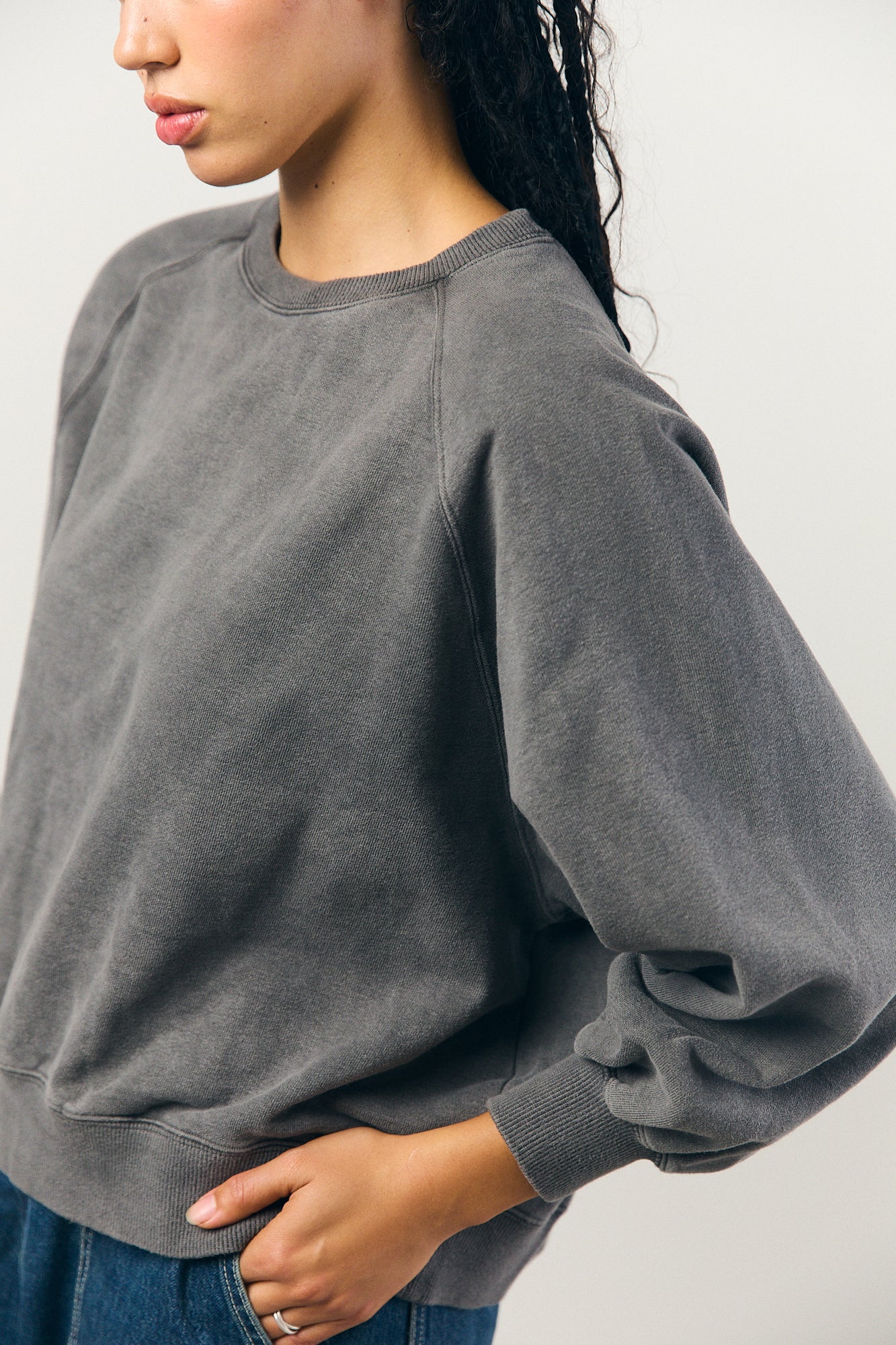 Pigment Dye Sweat L/S in Grey