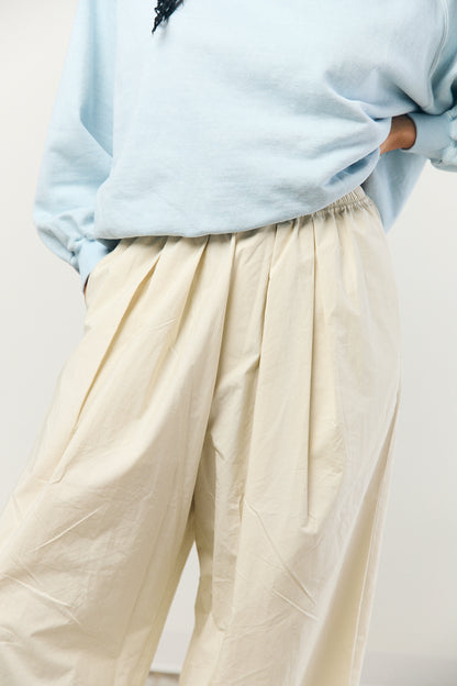 Box Pleats Easy Pants in Ivory