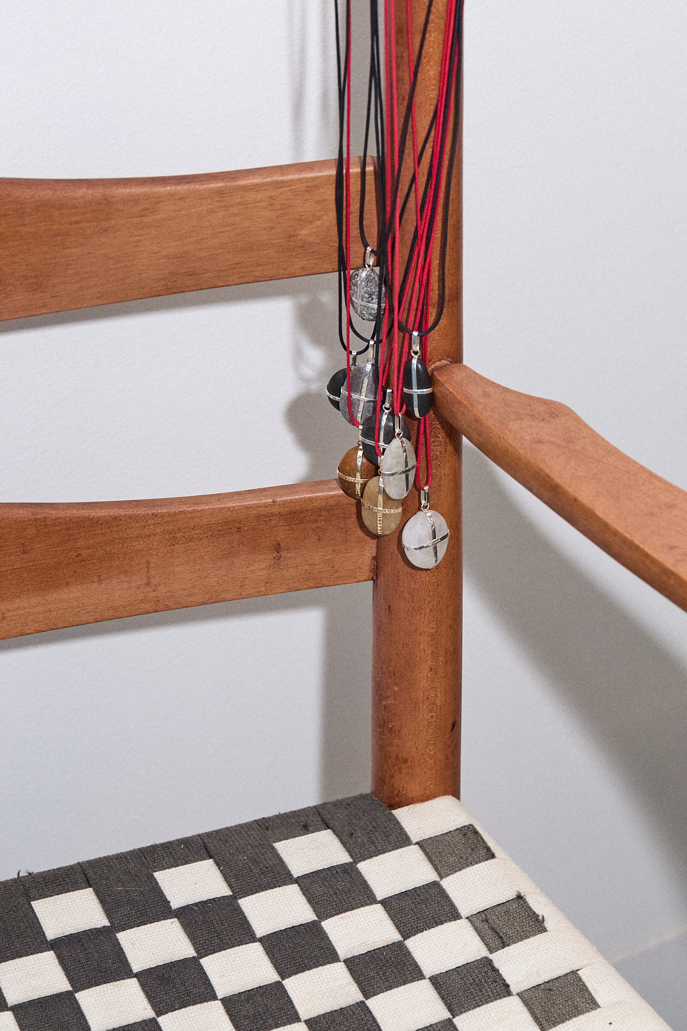 White Stone - Sterling Silver ribbon setting