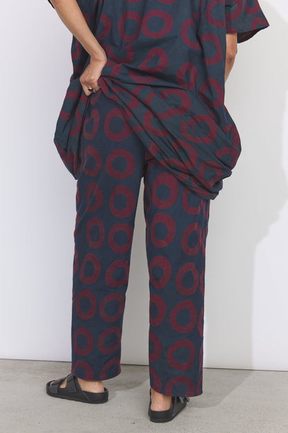Lazy Pants - Burgundy Circle