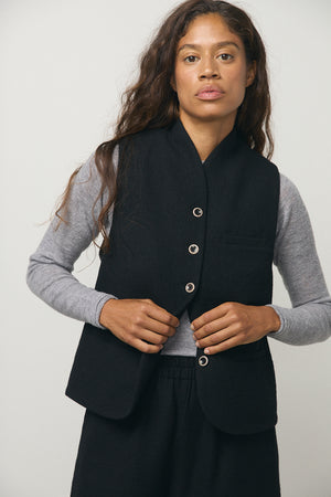 Eddy Gilet in Black