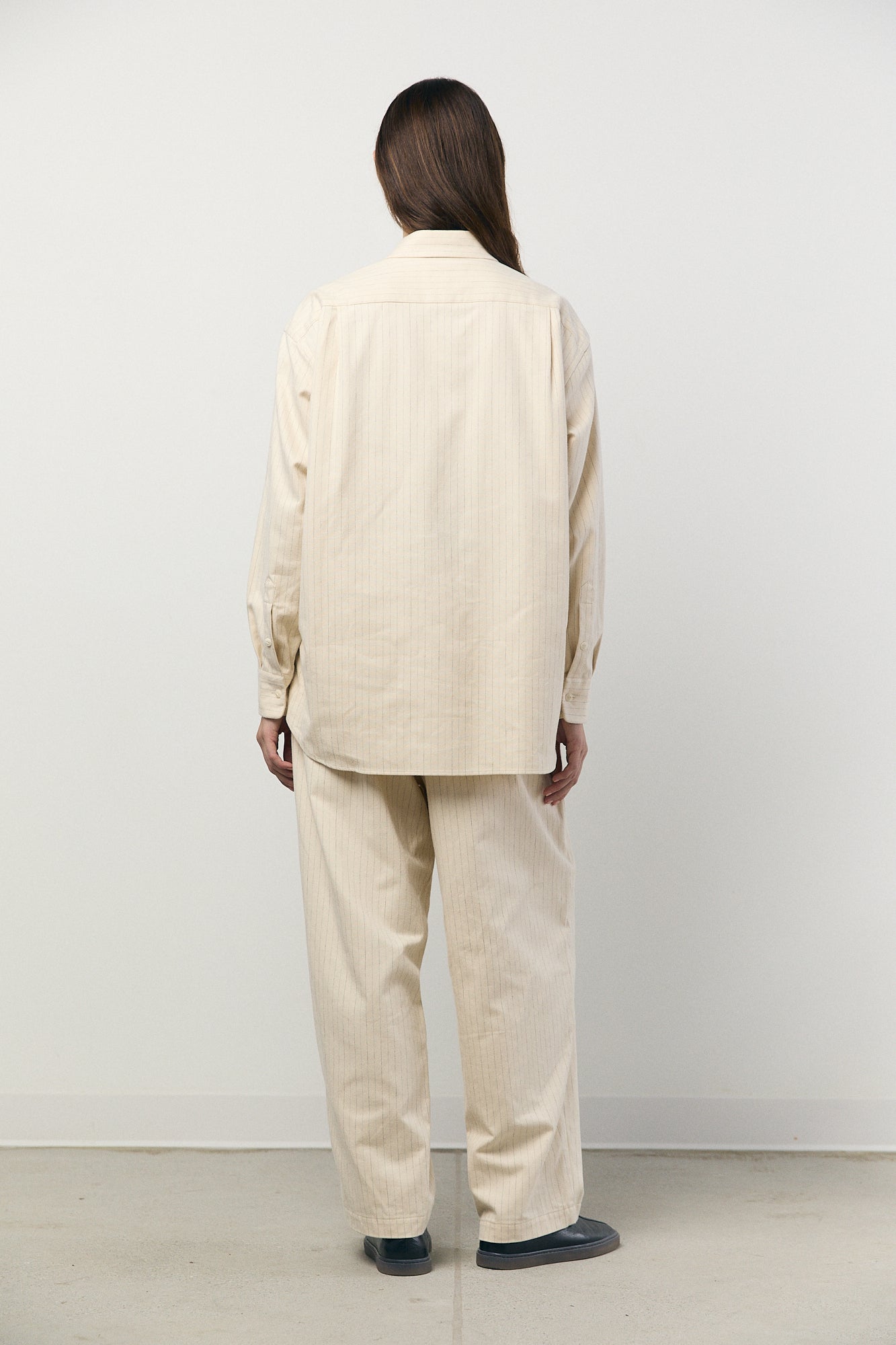 Regular Collar Shirt in Ecru Stripe