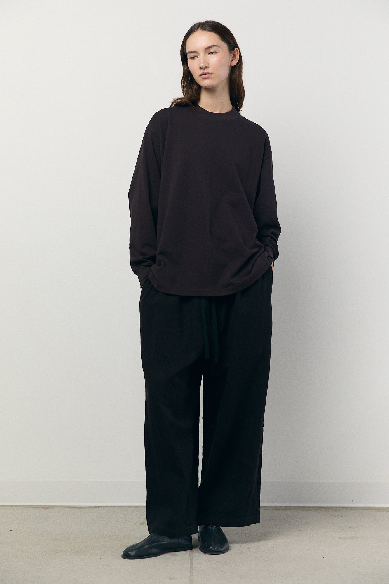 Tube Long Sleeve T-Shirt in Brown