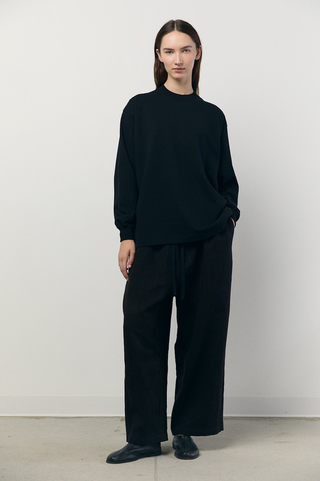 Tube L/S T-Shirt - Black