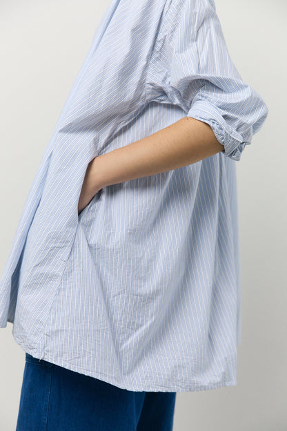 Pullover Shirt in Sax and Green Stripe