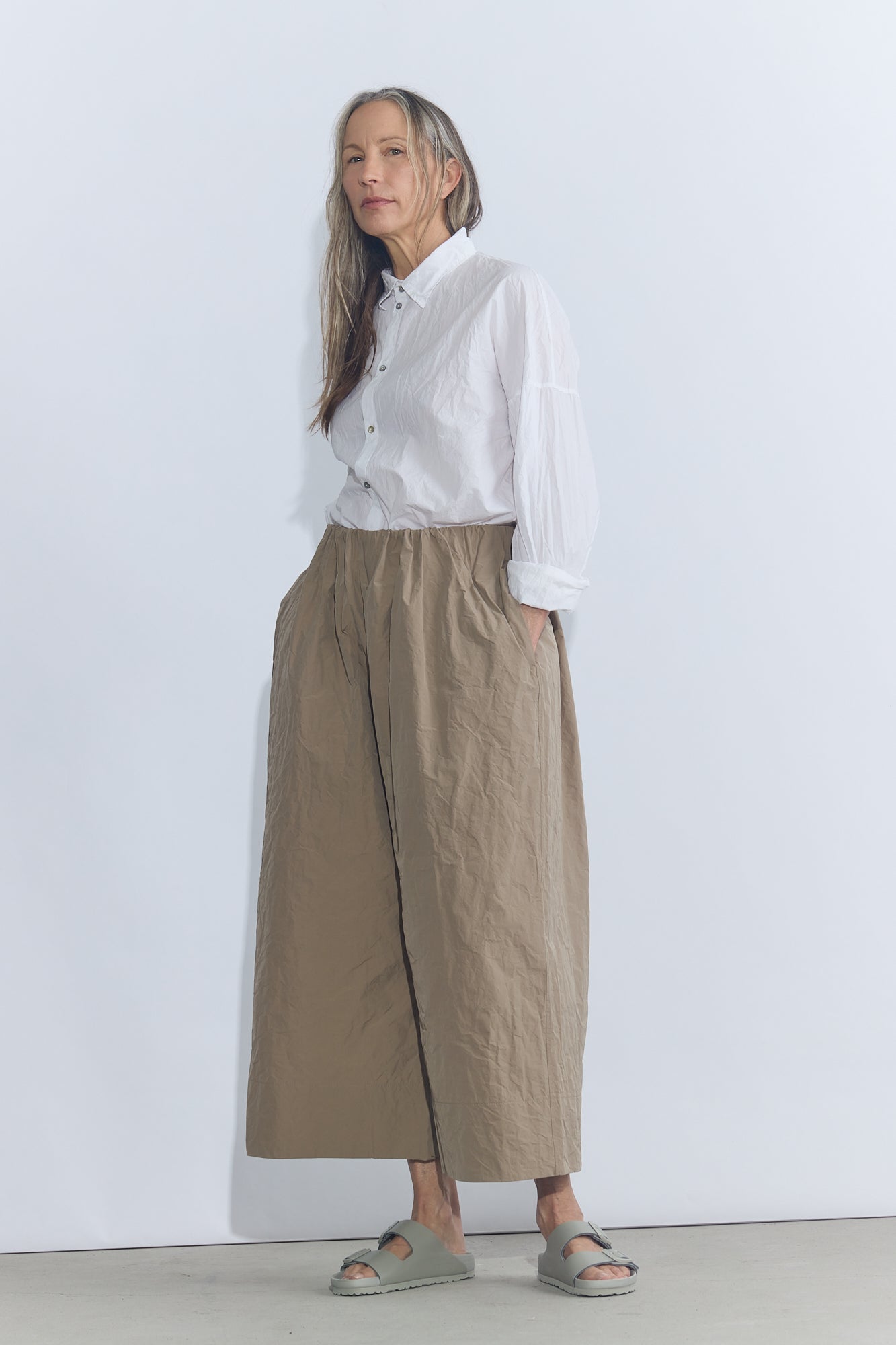 Wide Trousers N - Sand