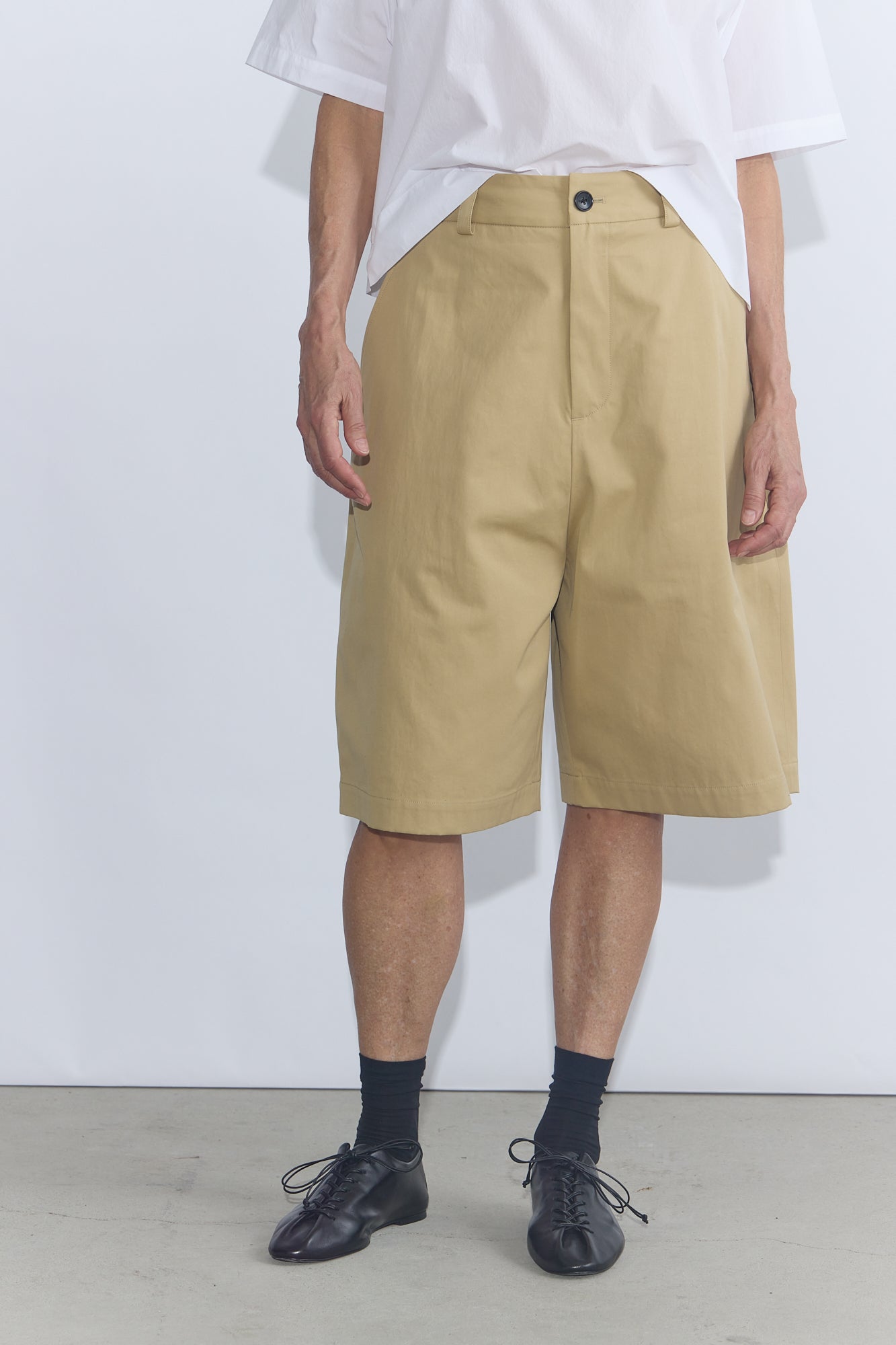 Tate Chino Bermuda Short - Beige