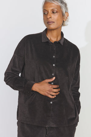 Short Collar Shirt V - Brown