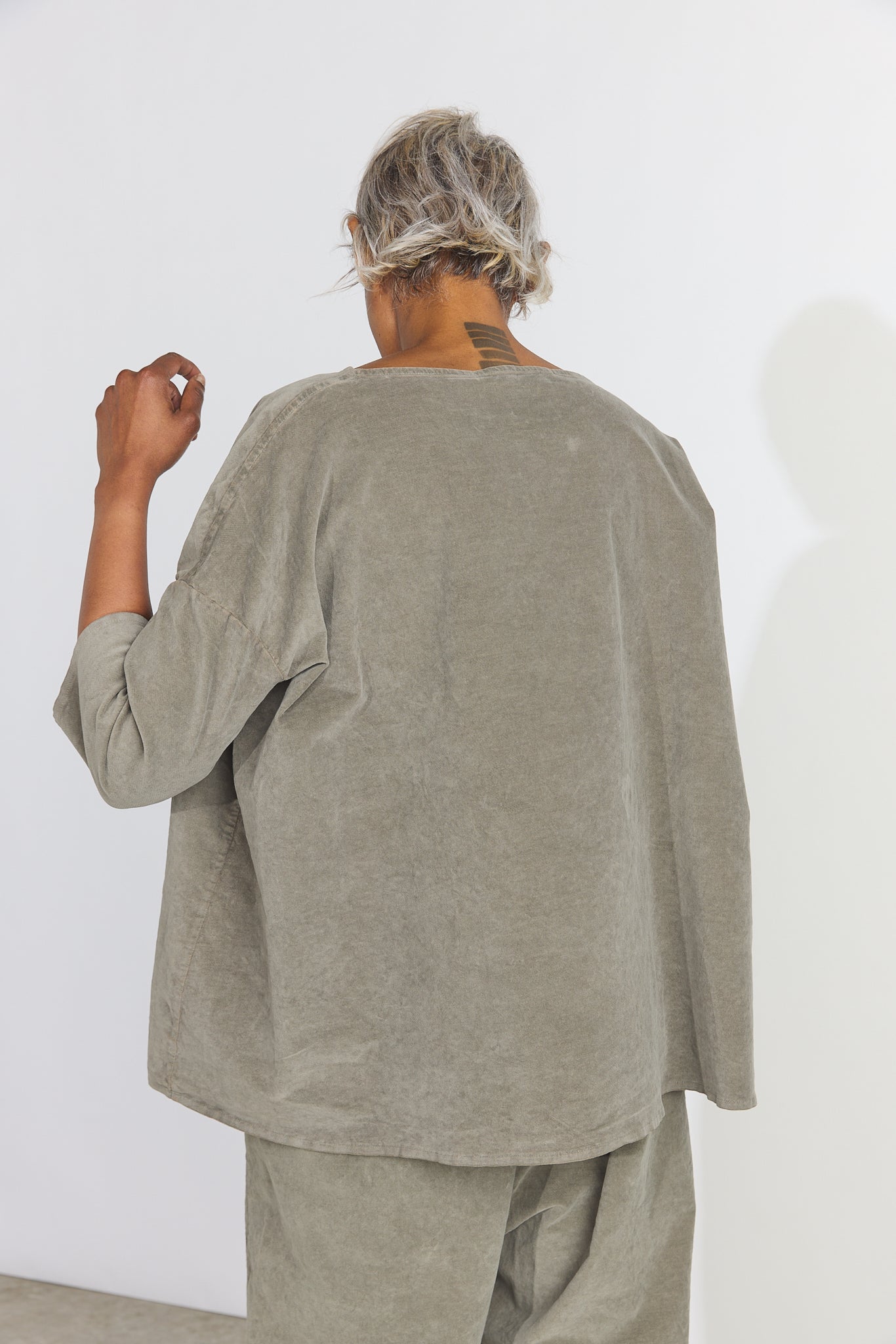Boatneck T-Shirt V - Taupe